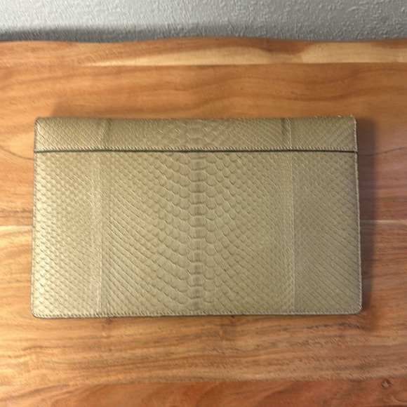 Celine Diamond Clutch 🐍 Python and Calfskin - Picture 3 of 6